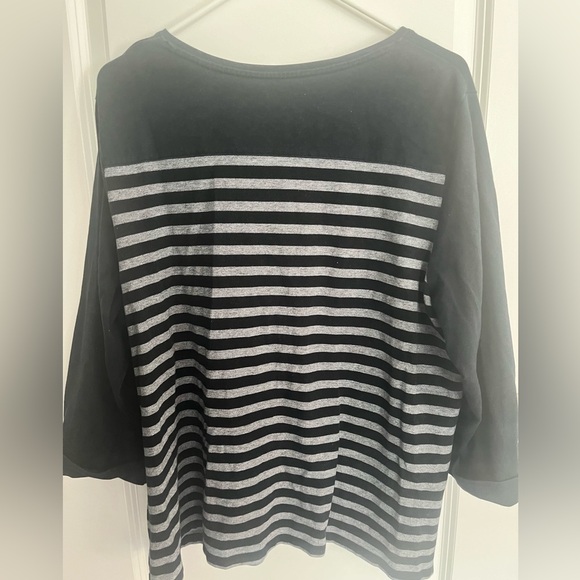 Croft & Barrow woman's 3/4 length sleeve, black/gray with stripe, 2x - Picture 6 of 7